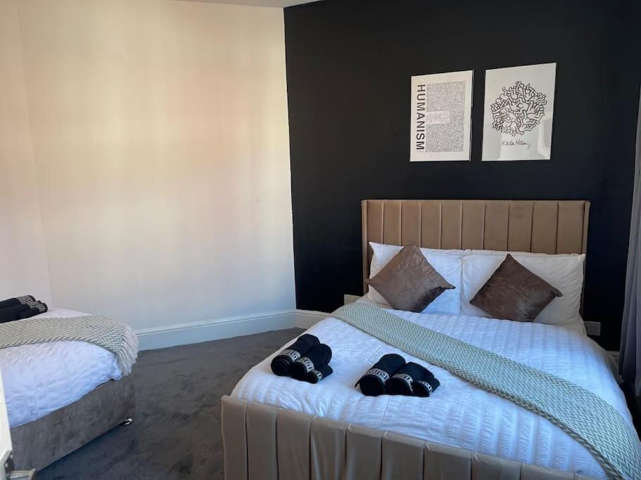 30 Percent Off Weekly Stays - 6 Bedroom House - 11 Beds Blackpool Esterno foto