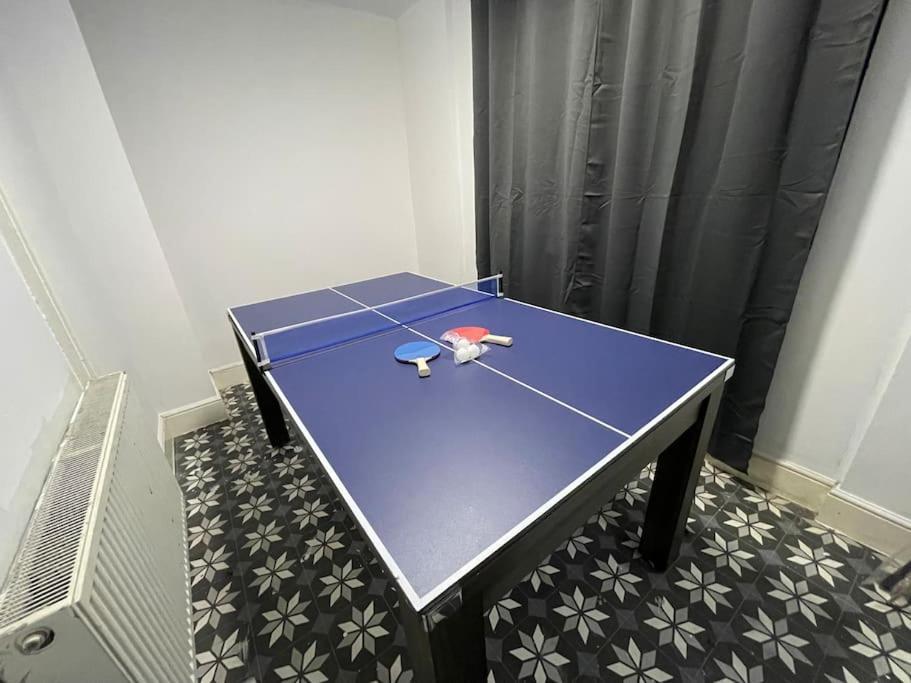 30 Percent Off Weekly Stays - 6 Bedroom House - 11 Beds Blackpool Esterno foto